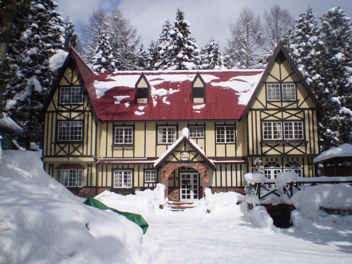 ペンション ちゃうちゃう Bed and Breakfast Hakuba Eksteriør billede