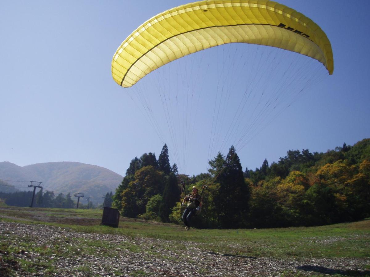 ペンション ちゃうちゃう Bed and Breakfast Hakuba Eksteriør billede