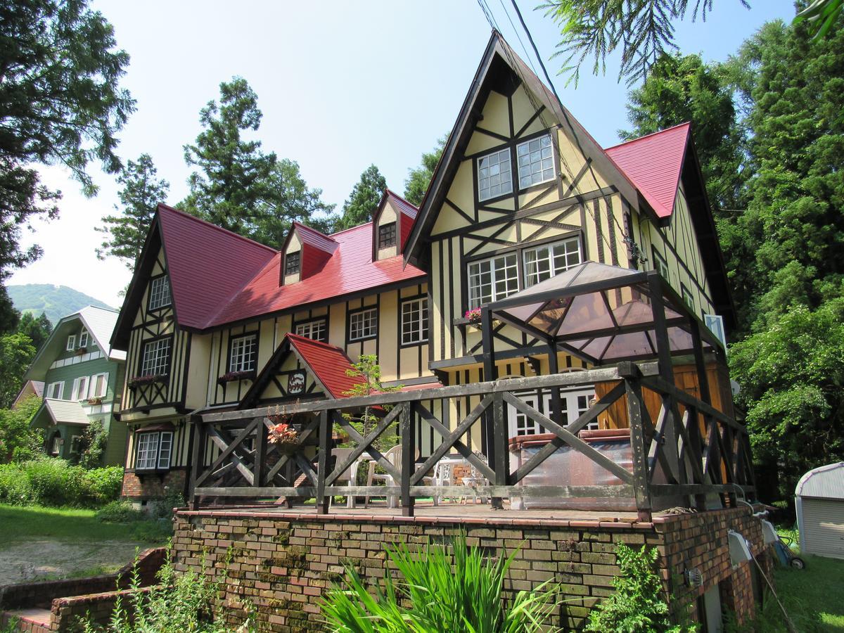 ペンション ちゃうちゃう Bed and Breakfast Hakuba Eksteriør billede