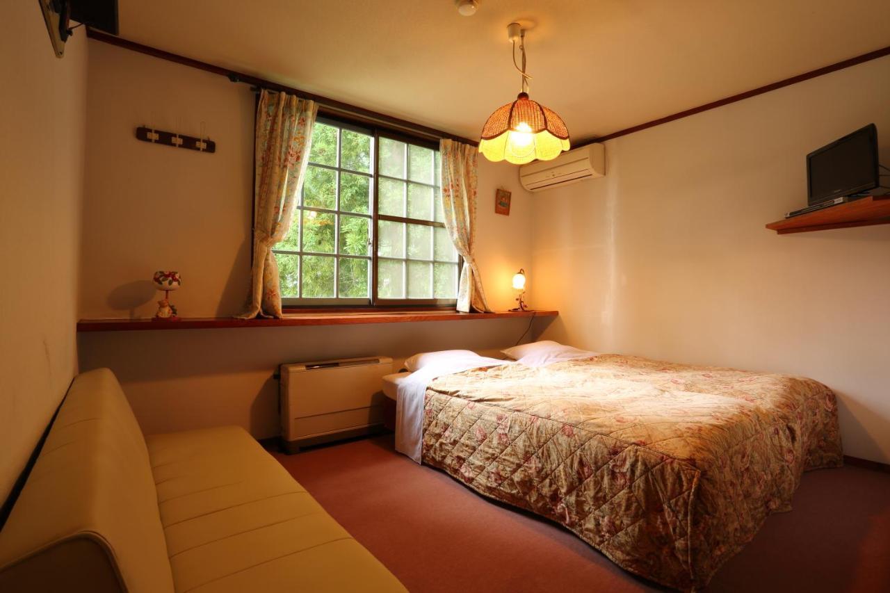 ペンション ちゃうちゃう Bed and Breakfast Hakuba Eksteriør billede